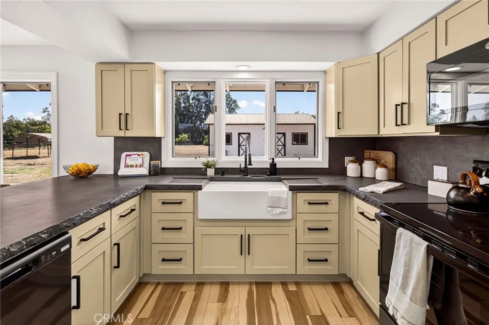 4037 County Rd H Orland, CA 95963