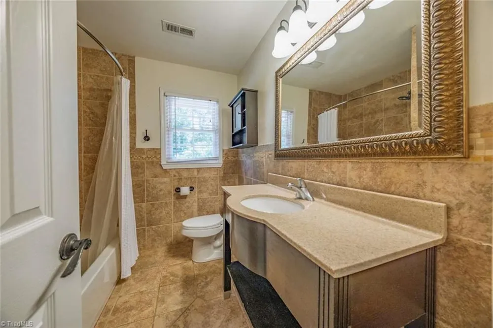 3155 Rainbow Avenue Pfafftown, NC 27040