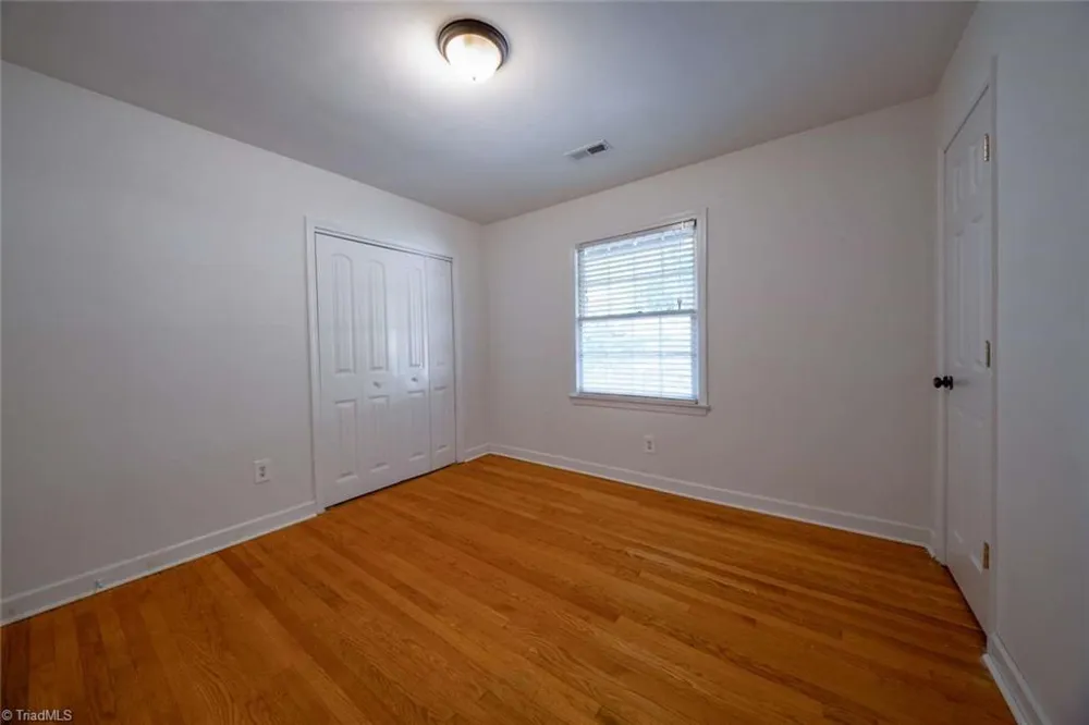3155 Rainbow Avenue Pfafftown, NC 27040