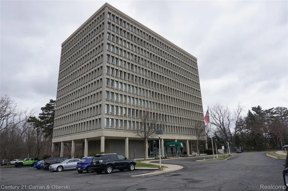 22700 Garrison Street #710 Dearborn City, MI 48124