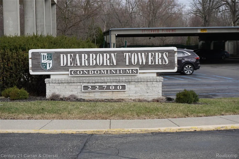 22700 Garrison Street #710 Dearborn City, MI 48124