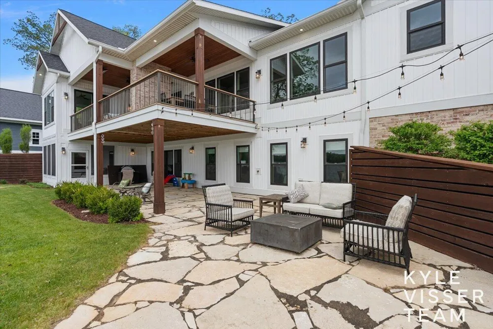 5109 E Manitou Way Croton Township, MI 49337