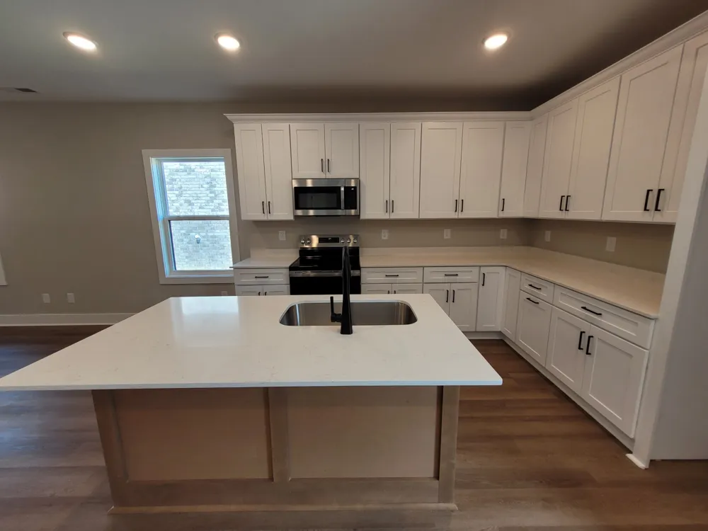 200 Sandalwood Way Dickson, TN 37055