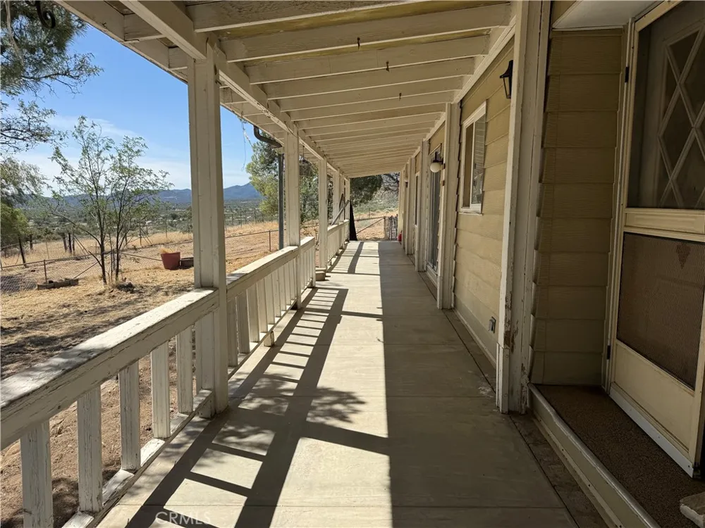 57313 Holland Anza, CA 92539