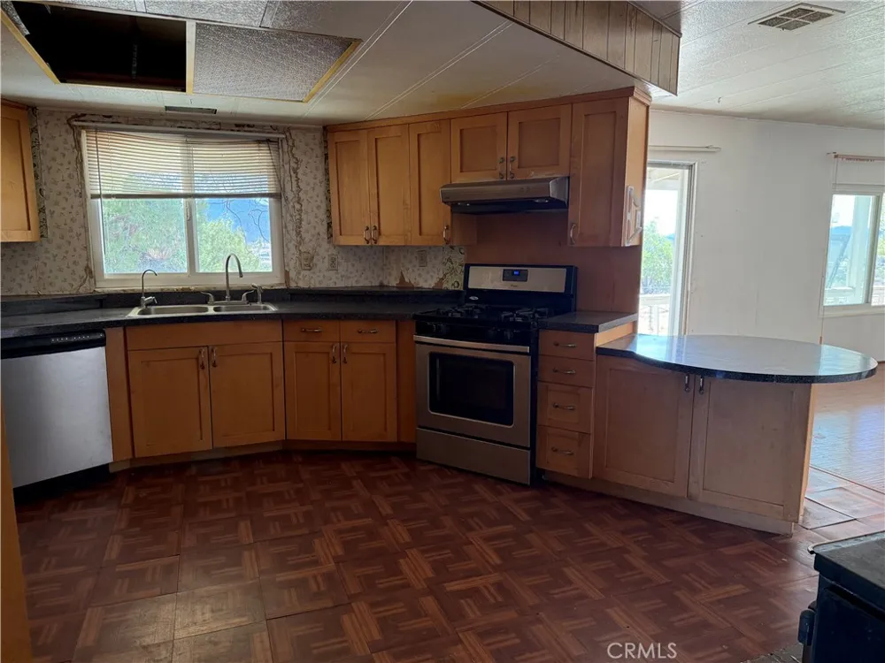 57313 Holland Anza, CA 92539