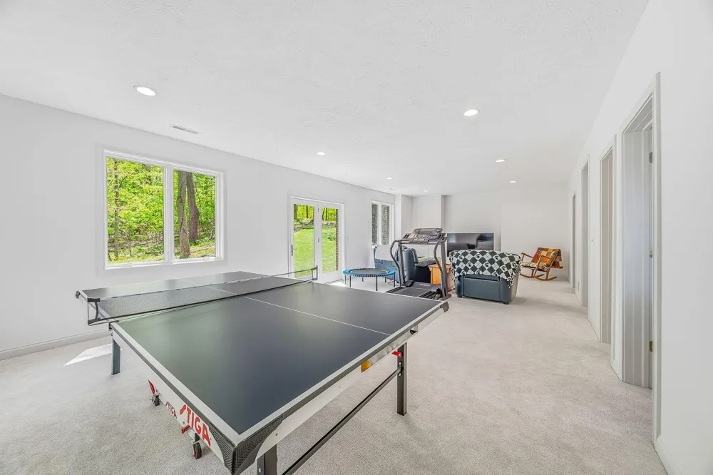 2099 E Clear Lake Road Buchanan, MI 49107