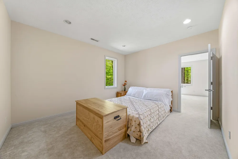 2099 E Clear Lake Road Buchanan, MI 49107