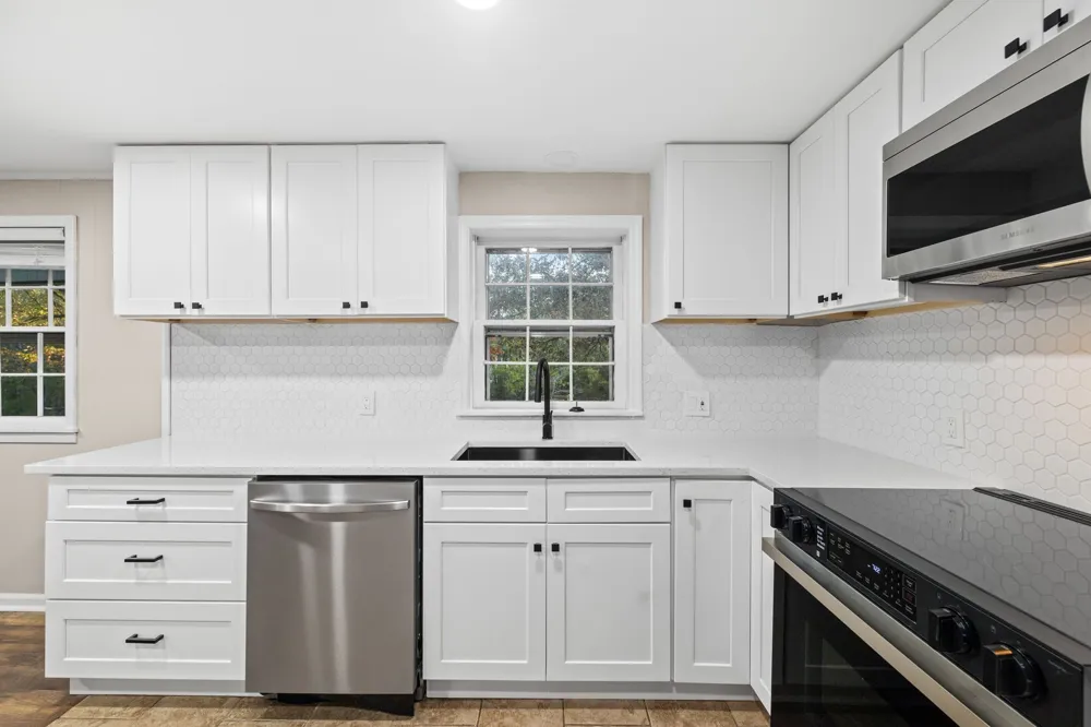 133 Mockerson Rd Leoma, TN 38468