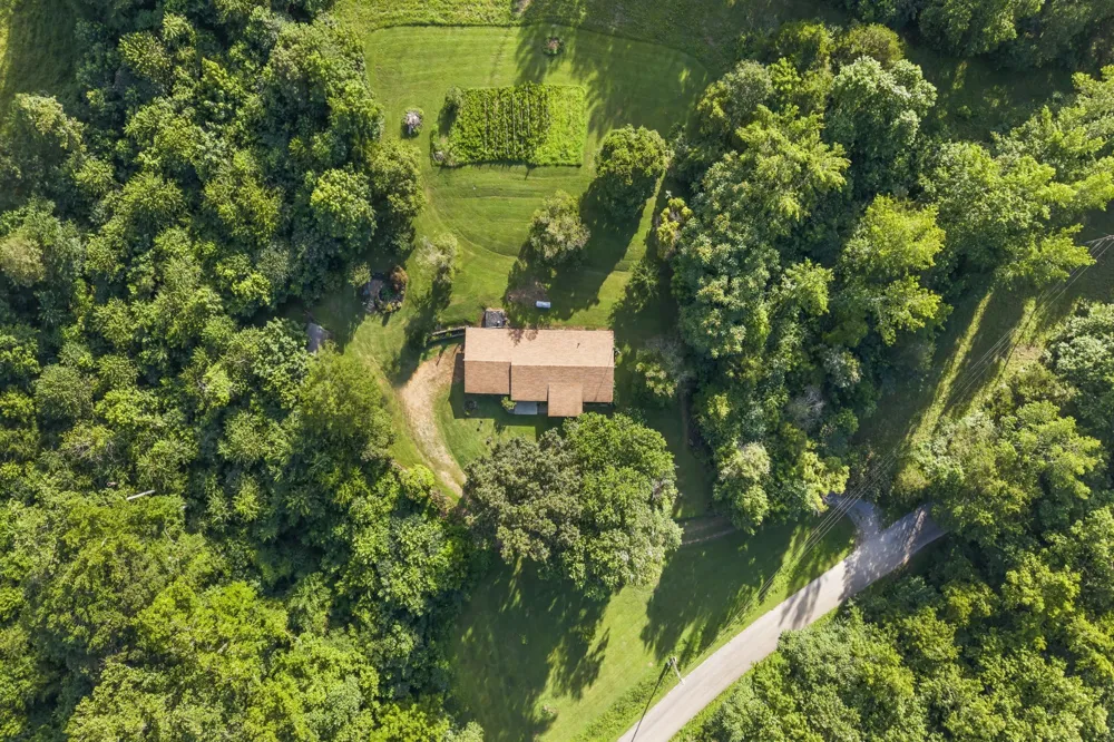 133 Mockerson Rd Leoma, TN 38468