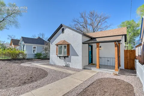 2315 W Kiowa Street