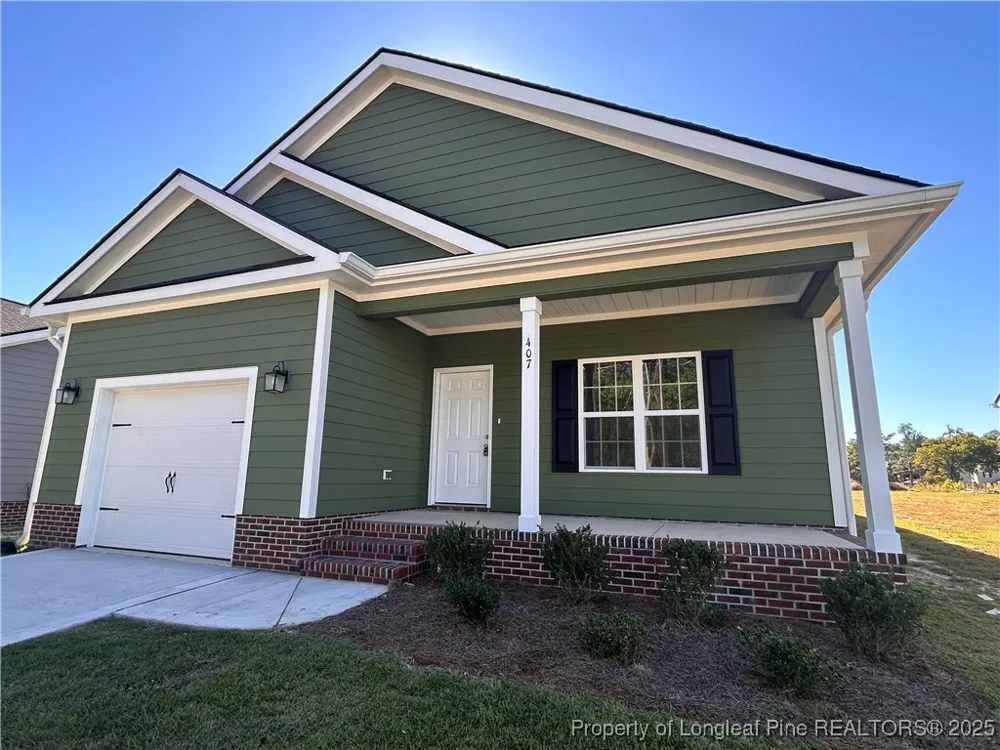 407 Morehead Street Spring Lake, NC 28390