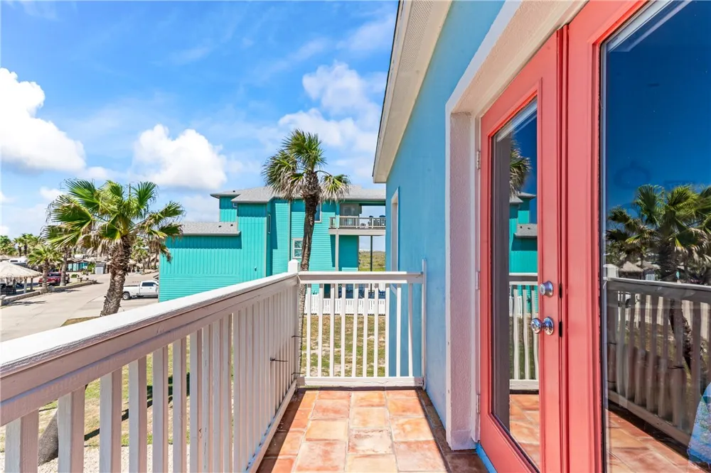5601 State Highway 361 #103 Port Aransas, TX 78373