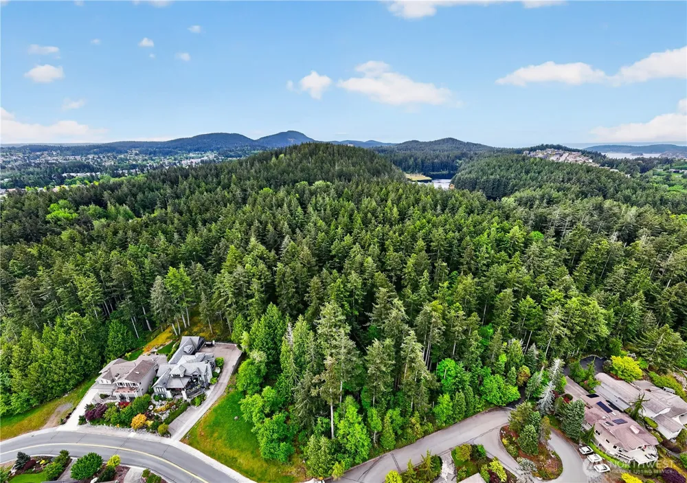 2915 17th Street Anacortes, WA 98221
