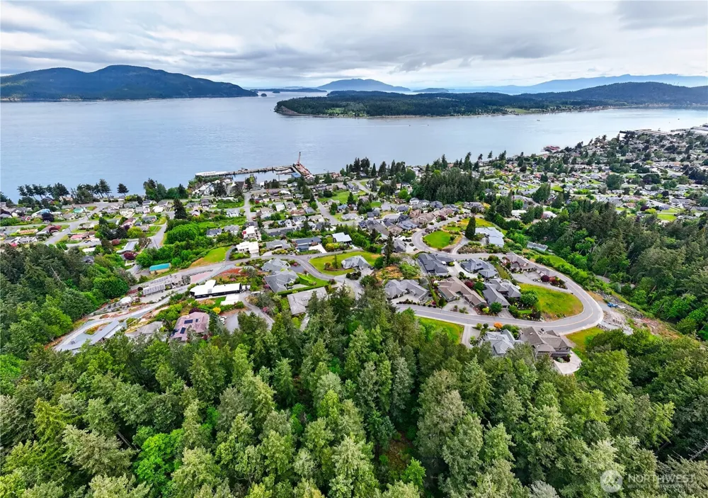 2915 17th Street Anacortes, WA 98221