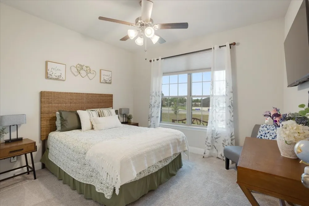 1205 Redbud Howe, TX 75459