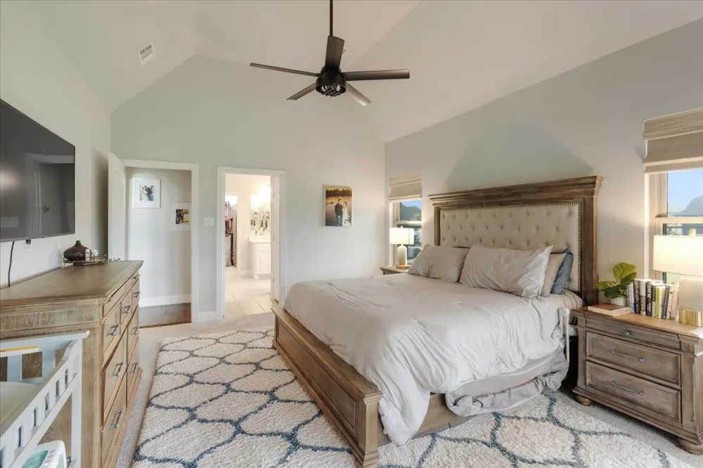 1205 Redbud Howe, TX 75459