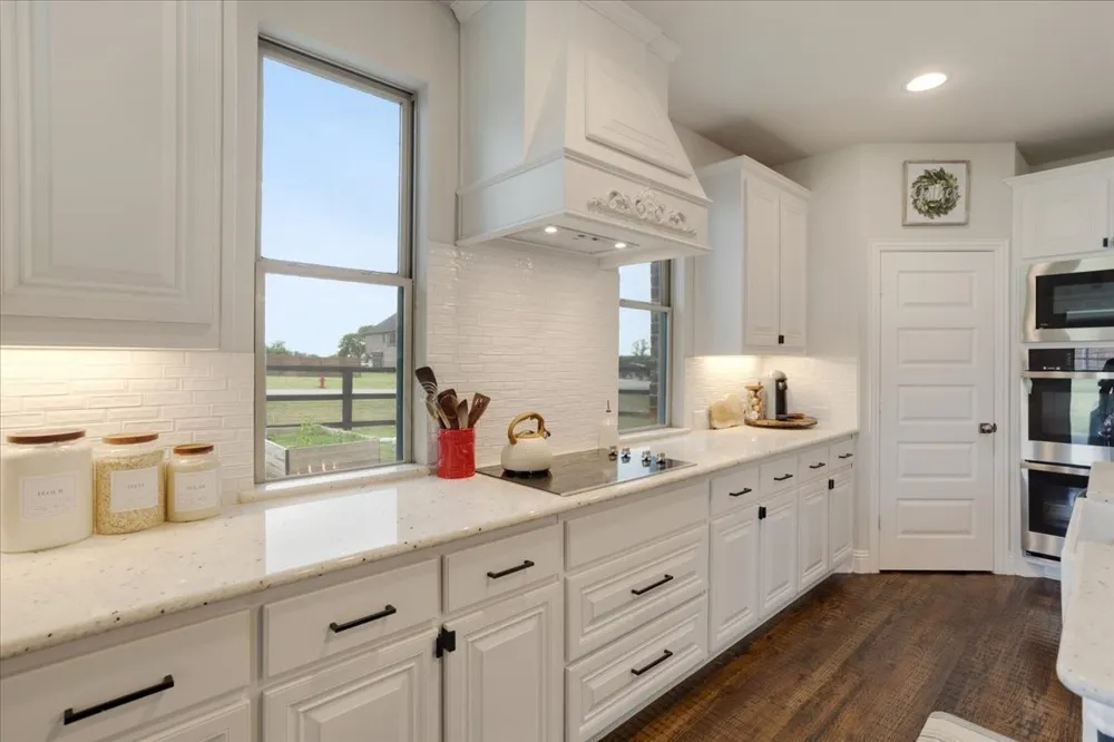 1205 Redbud Howe, TX 75459
