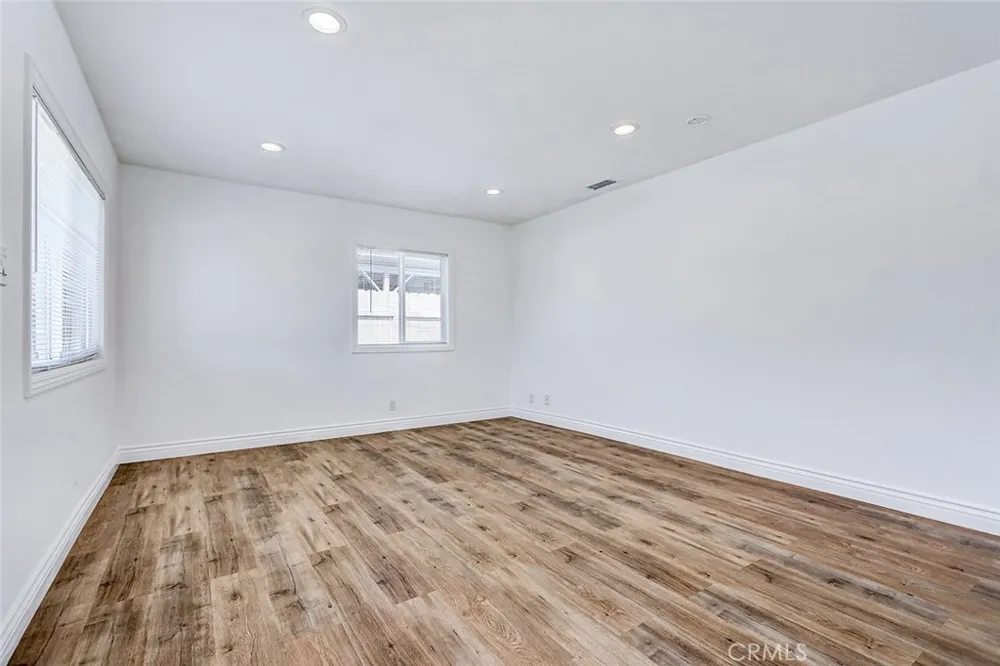 3341 W 147th Hawthorne, CA 90250