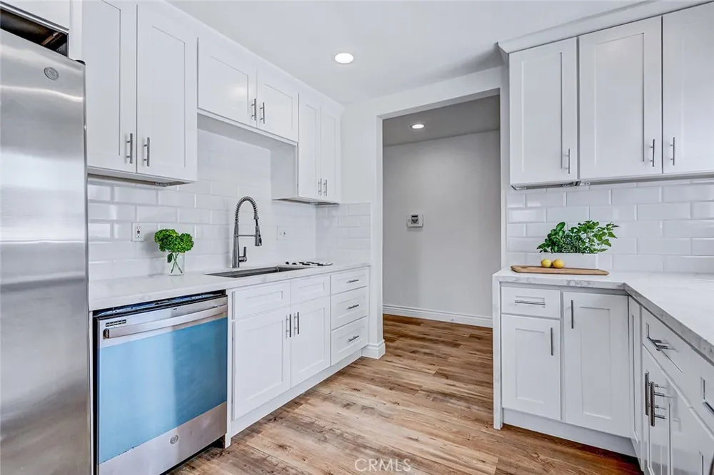 3341 W 147th Hawthorne, CA 90250