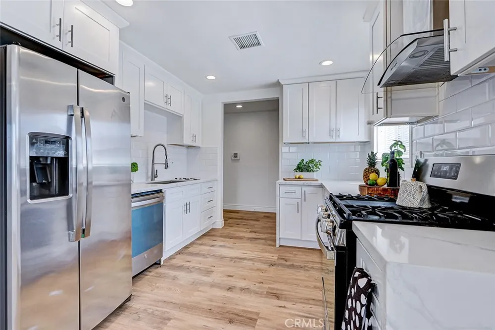 3341 W 147th Hawthorne, CA 90250