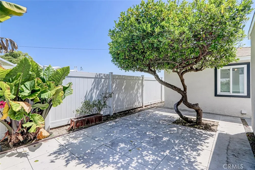 3341 W 147th Hawthorne, CA 90250