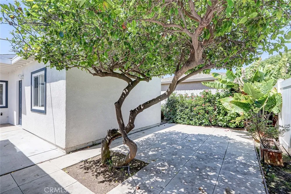 3341 W 147th Hawthorne, CA 90250