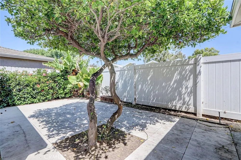 3341 W 147th Hawthorne, CA 90250