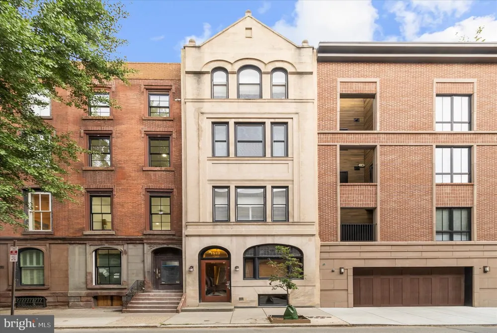 1519 PINE STREET #4 Philadelphia, PA 19102
