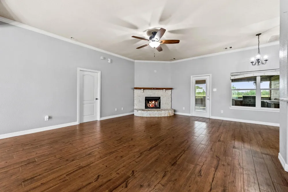 1405 Big Hill Road Winnie, TX 77665