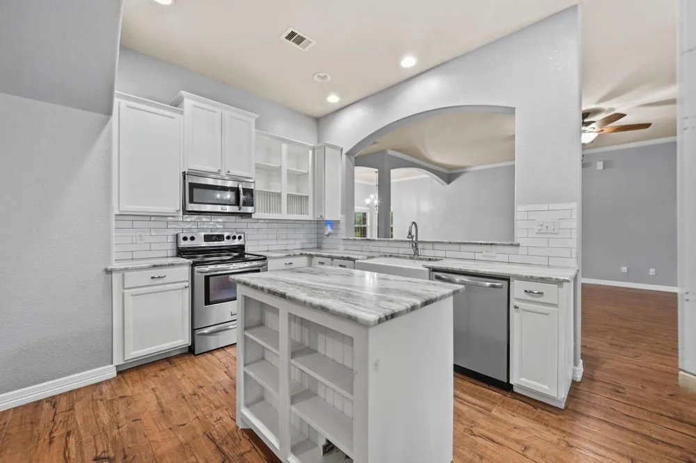 1405 Big Hill Road Winnie, TX 77665