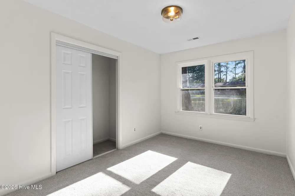 146 Forest Drive W Whiteville, NC 28472