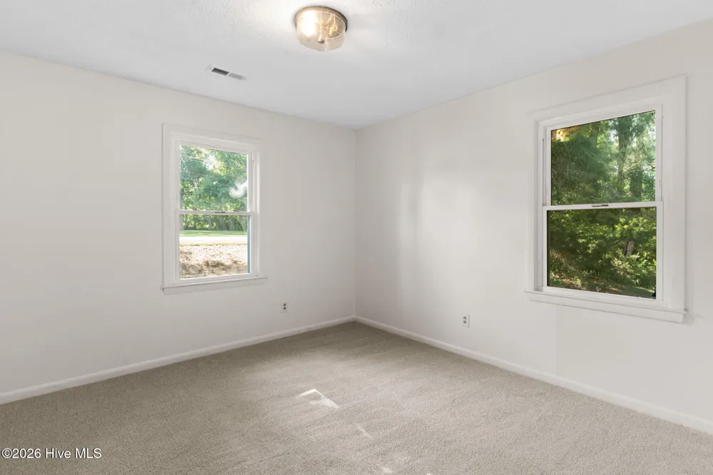 146 Forest Drive W Whiteville, NC 28472