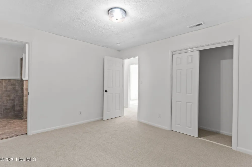 146 Forest Drive W Whiteville, NC 28472