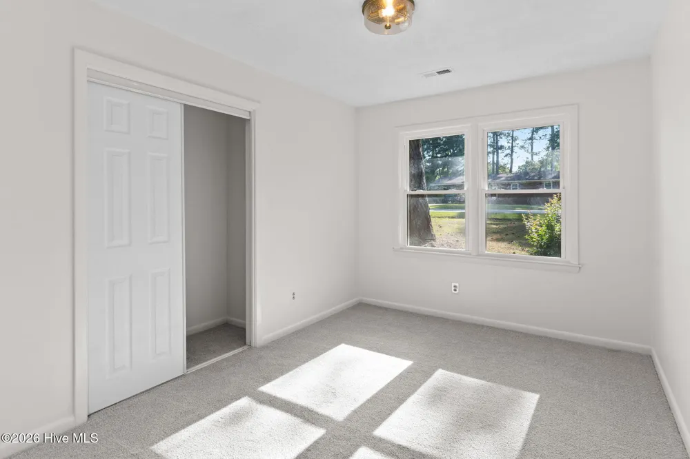 146 Forest Drive W Whiteville, NC 28472