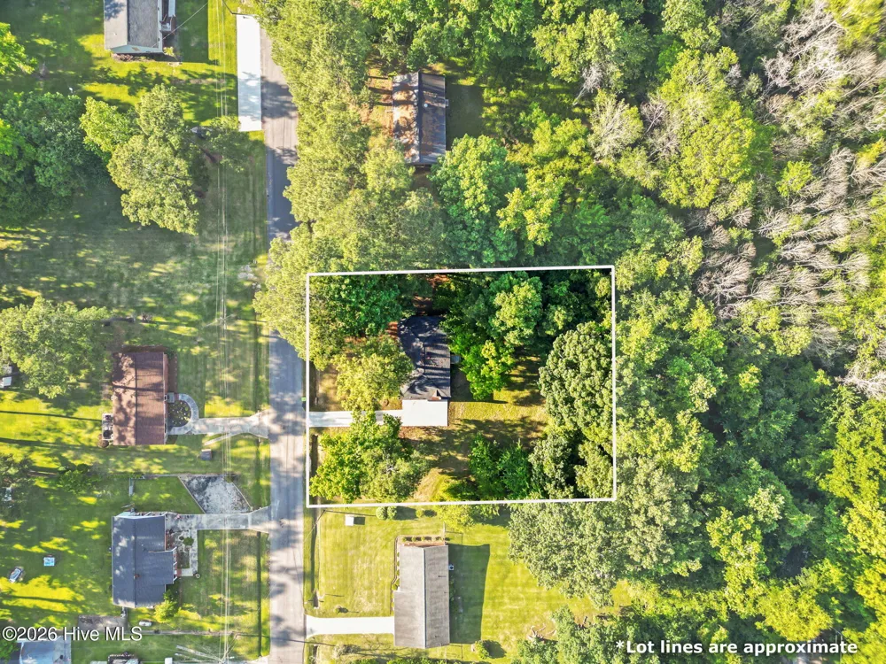 146 Forest Drive W Whiteville, NC 28472