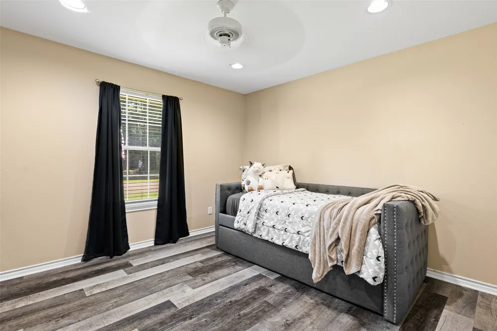 1230 san salvador Drive Longview, TX 75602