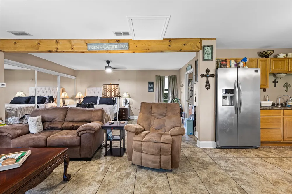 1230 san salvador Drive Longview, TX 75602