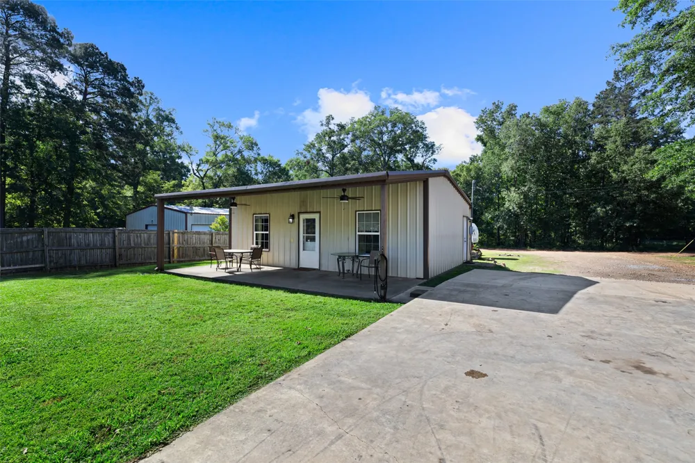 1230 san salvador Drive Longview, TX 75602