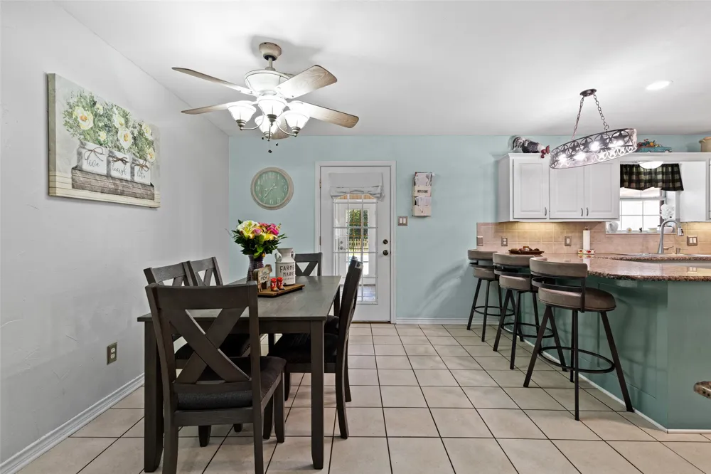 1230 san salvador Drive Longview, TX 75602