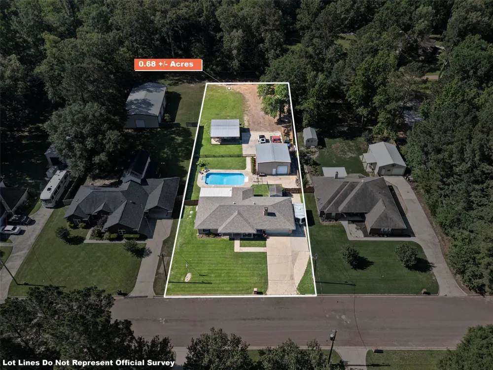 1230 san salvador Drive Longview, TX 75602