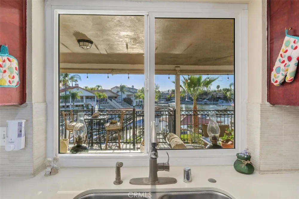 30249 Point Marina Drive Canyon Lake, CA 92587