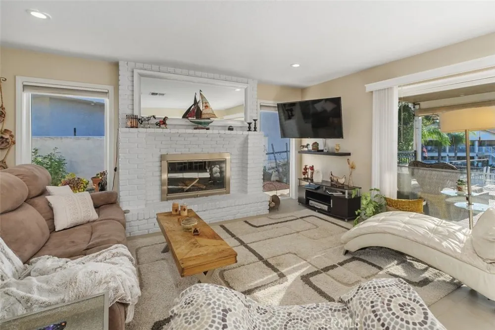 30249 Point Marina Drive Canyon Lake, CA 92587