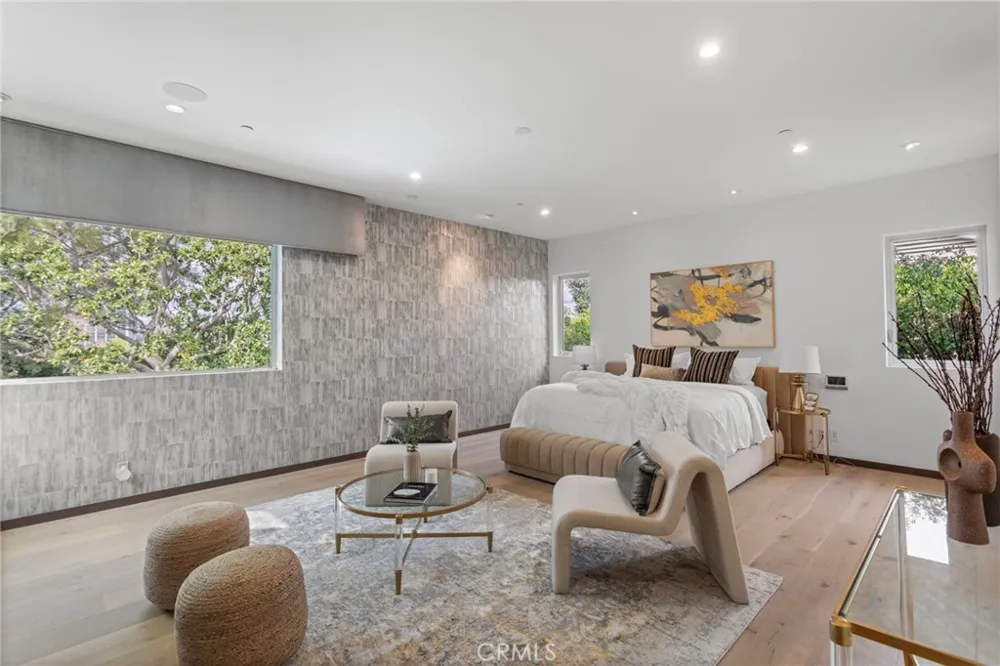 15641 Meadowgate Encino, CA 91436