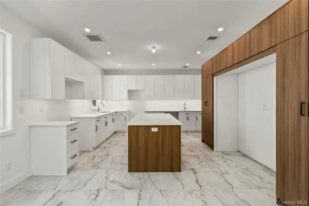 37 Ewing Avenue #201 Spring Valley, NY 10977