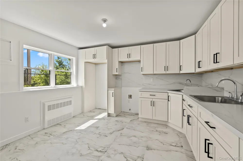37 Ewing Avenue #201 Spring Valley, NY 10977