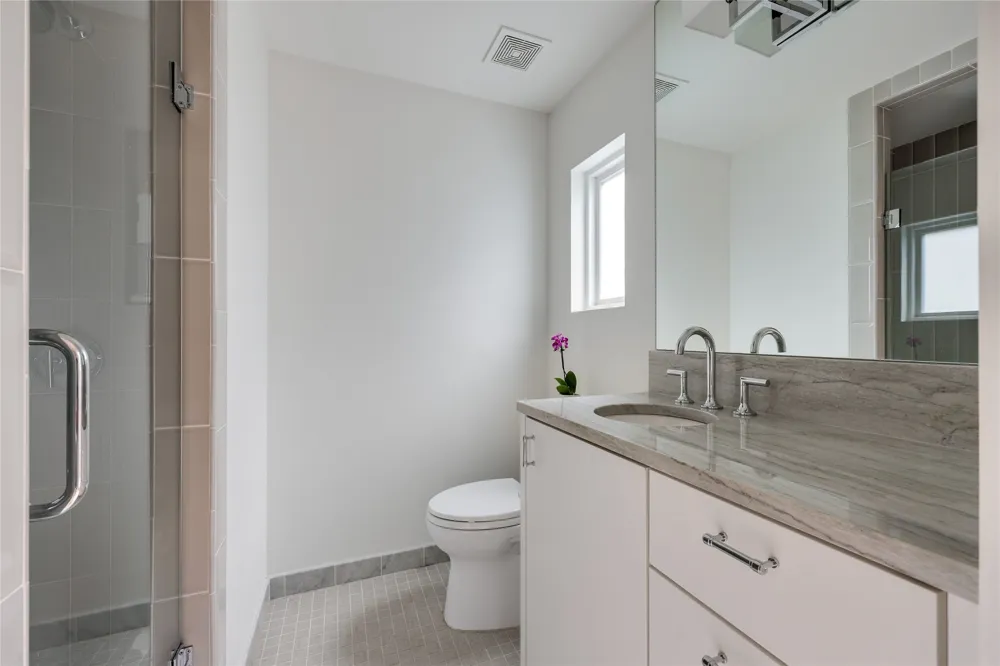 5801 Valley Circle Austin, TX 78731