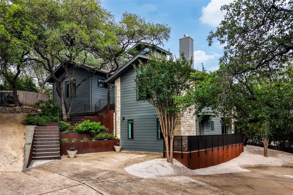 5801 Valley Circle Austin, TX 78731