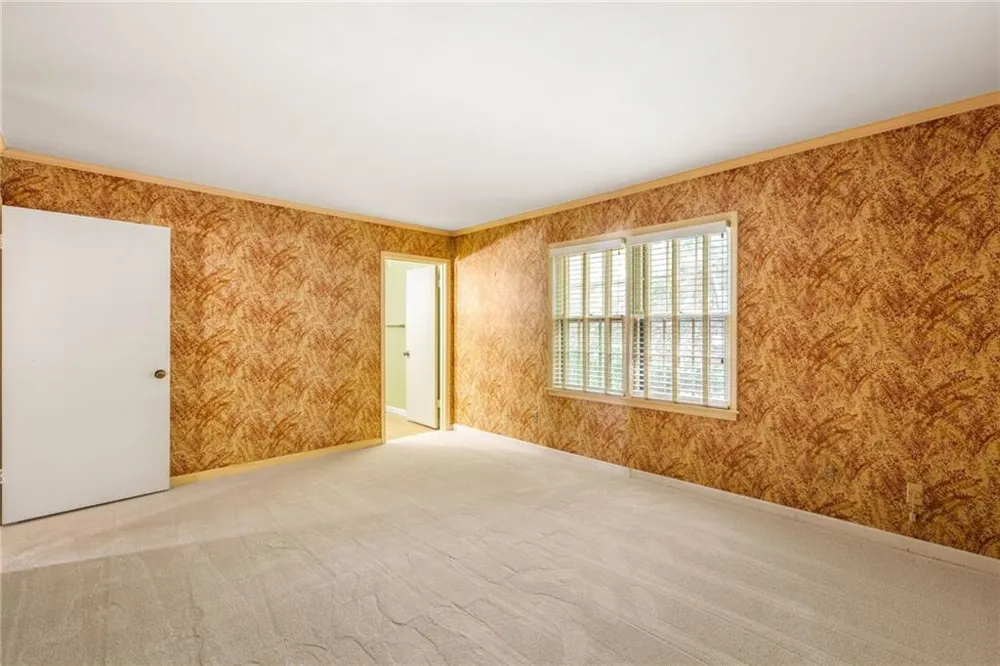 22 Glenald Way Atlanta, GA 30327