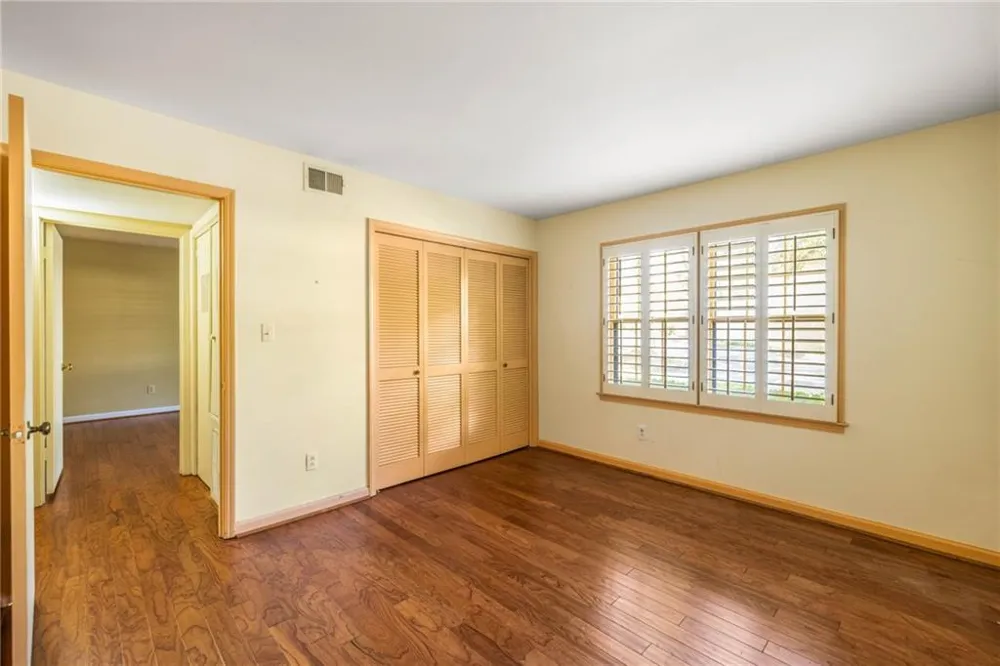 22 Glenald Way Atlanta, GA 30327