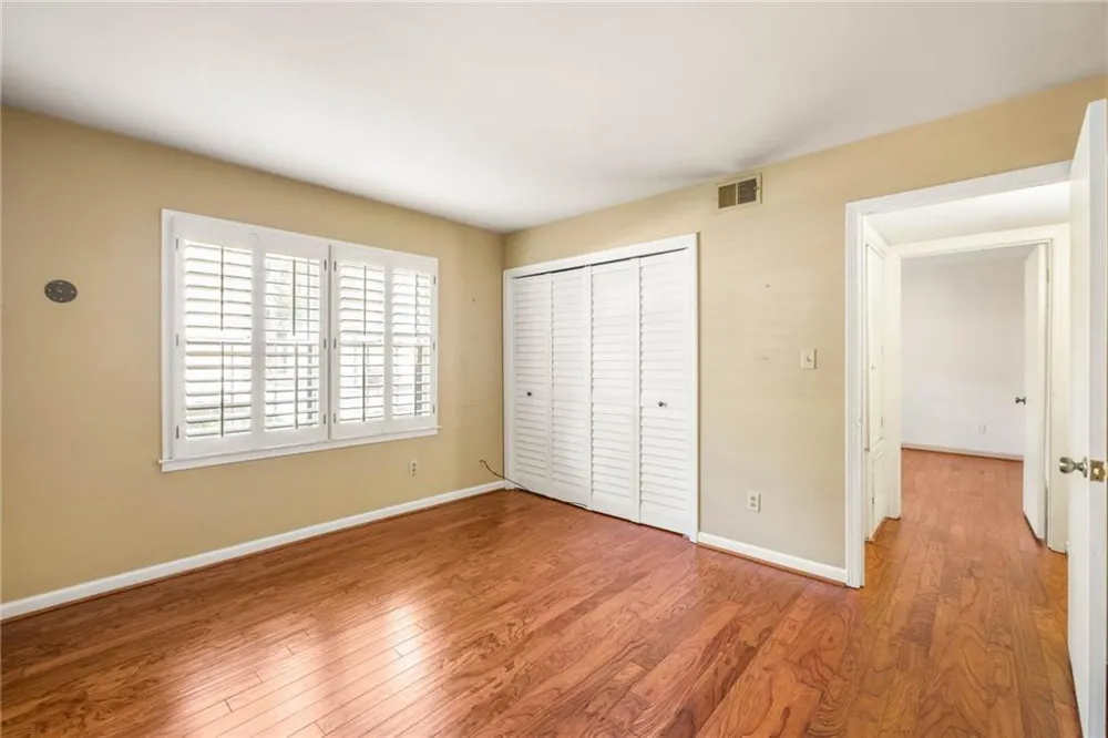 22 Glenald Way Atlanta, GA 30327